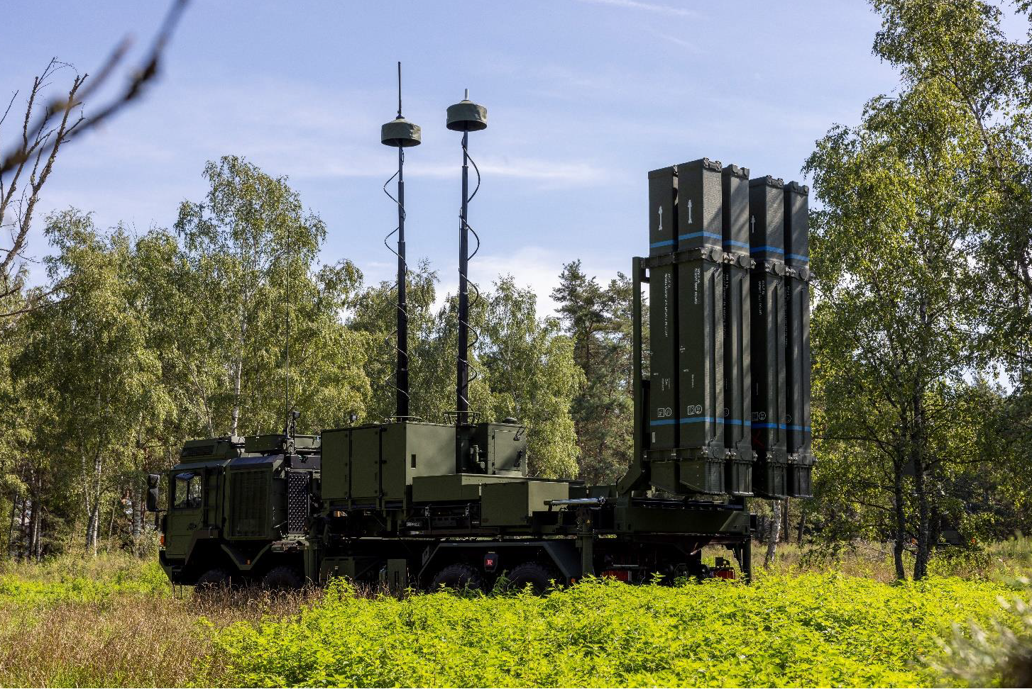 Jordbaseret luftforsvar